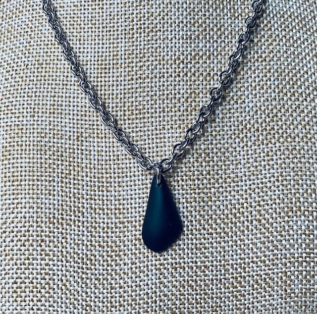 Jet Pendant Necklace