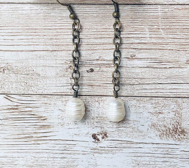 Freshwater Pearl Earrings
